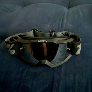 Ski goggles good for fashion and skiing and snowboarding